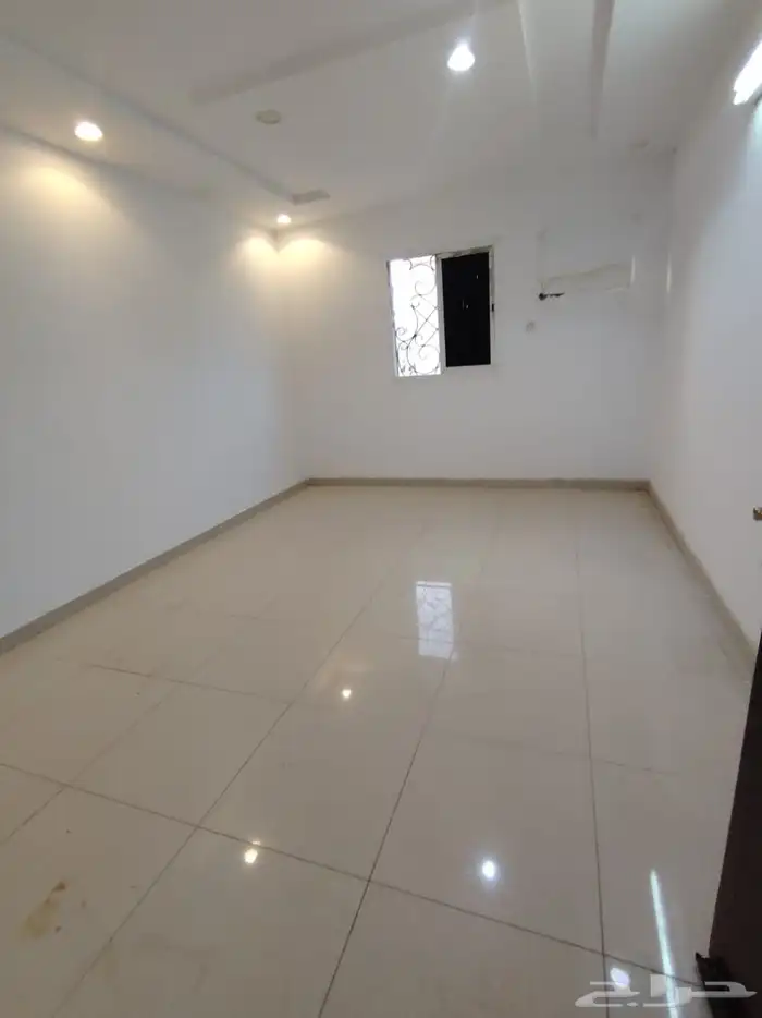 شقه للايجار حي طويق 3