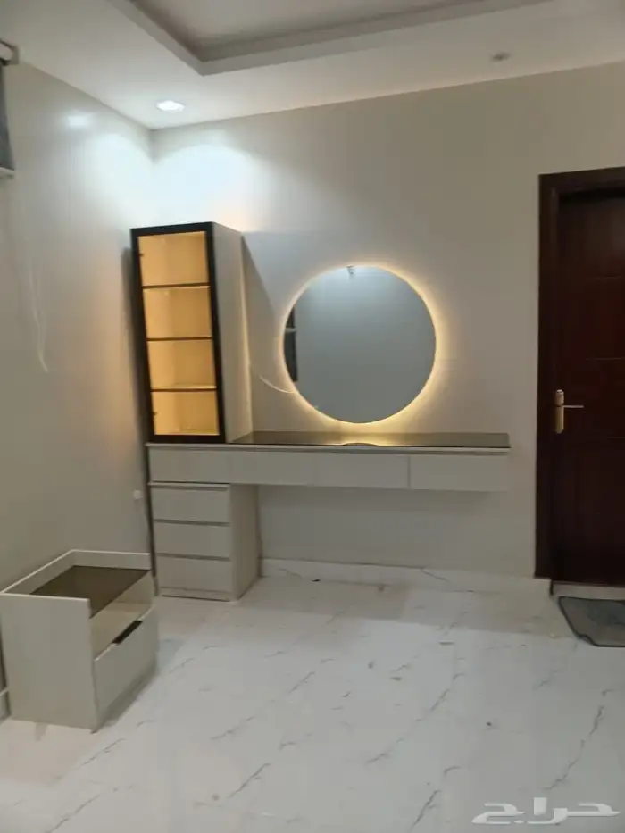 غرف نوم حسب الطلب خشب تايلندي ضمان 5سنه 9