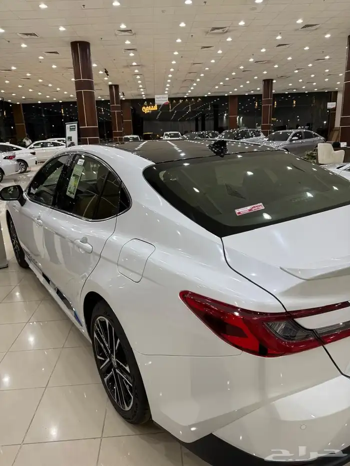 كامري هاييرد نص فل 4