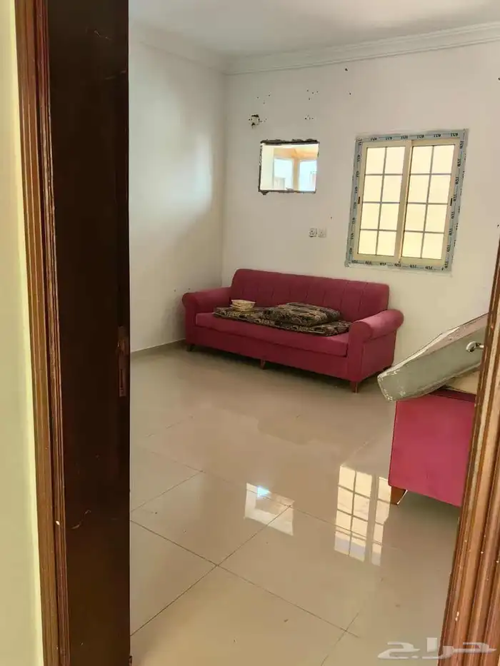 شقة للايجار بحي الفلاح 3