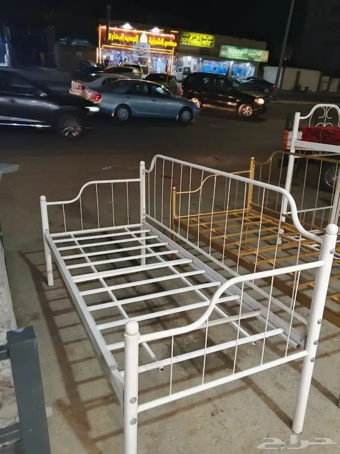 عروضناء على سراير ايكياء وغرف نوم والسراير لجيزاني معاء لمرا 3