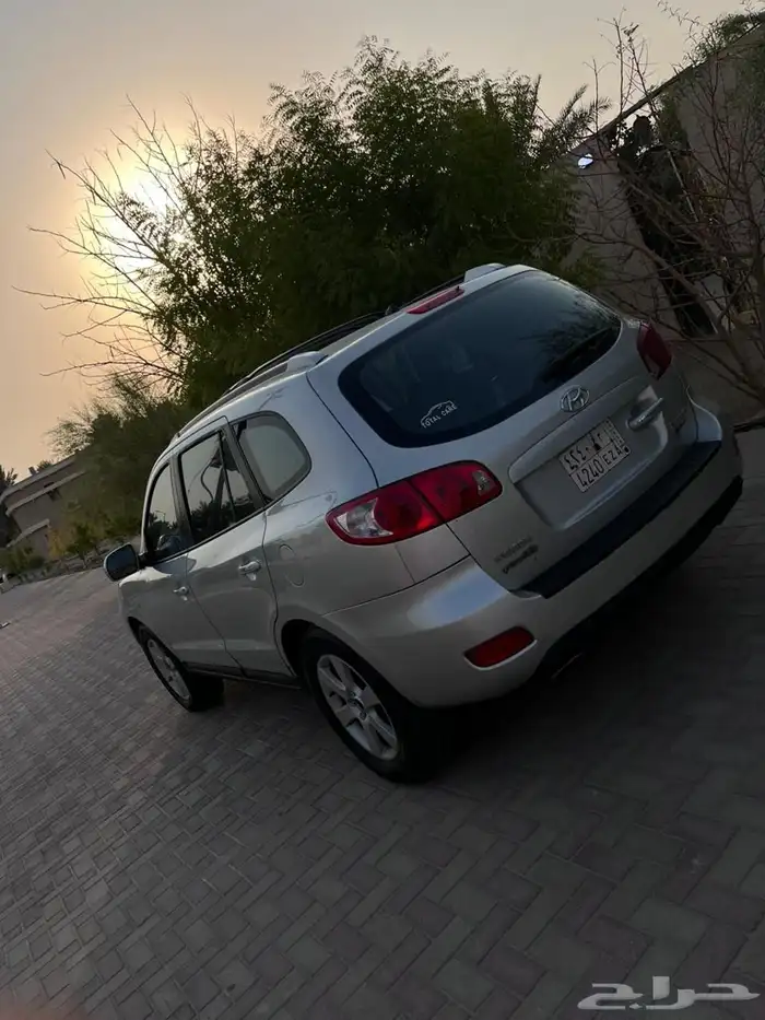 للبيع هيونداي سنتافي موديل 2009 دبل 0