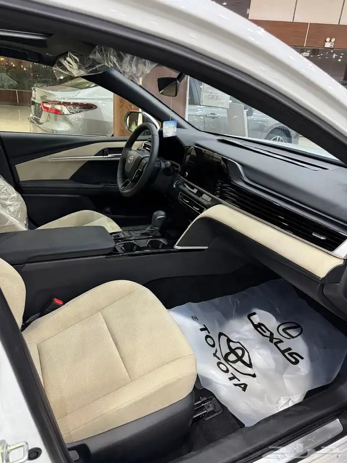 كامري هاييرد نص فل 5