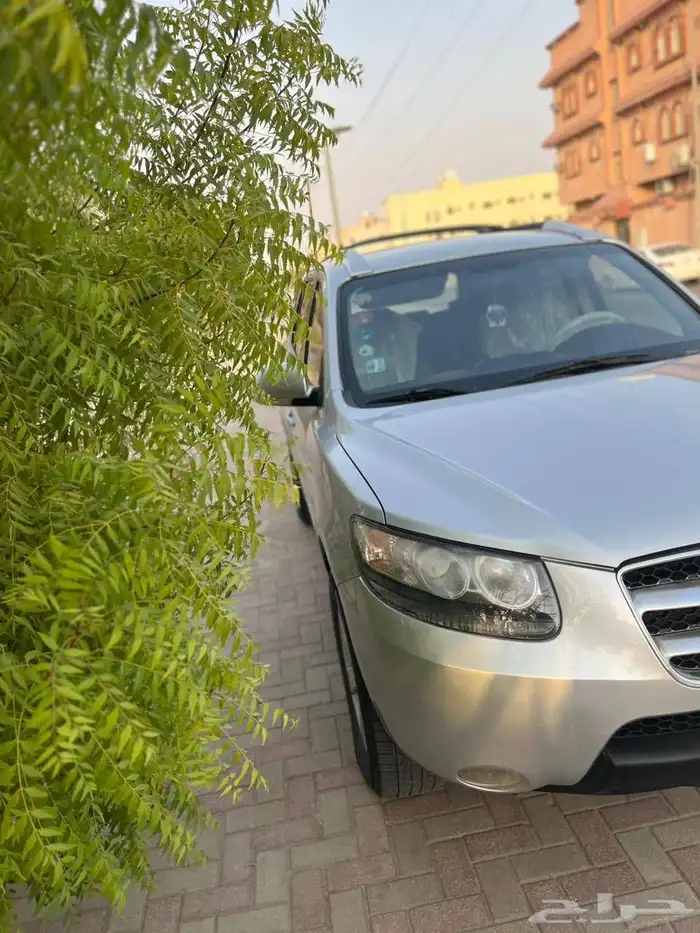 للبيع هيونداي سنتافي موديل 2009 دبل 3