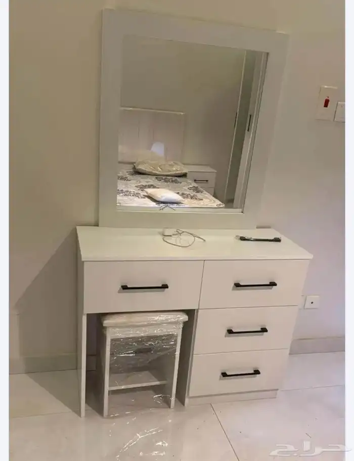 عروضناء على سراير ايكياء وغرف نوم والسراير لجيزاني معاء لمرا 6