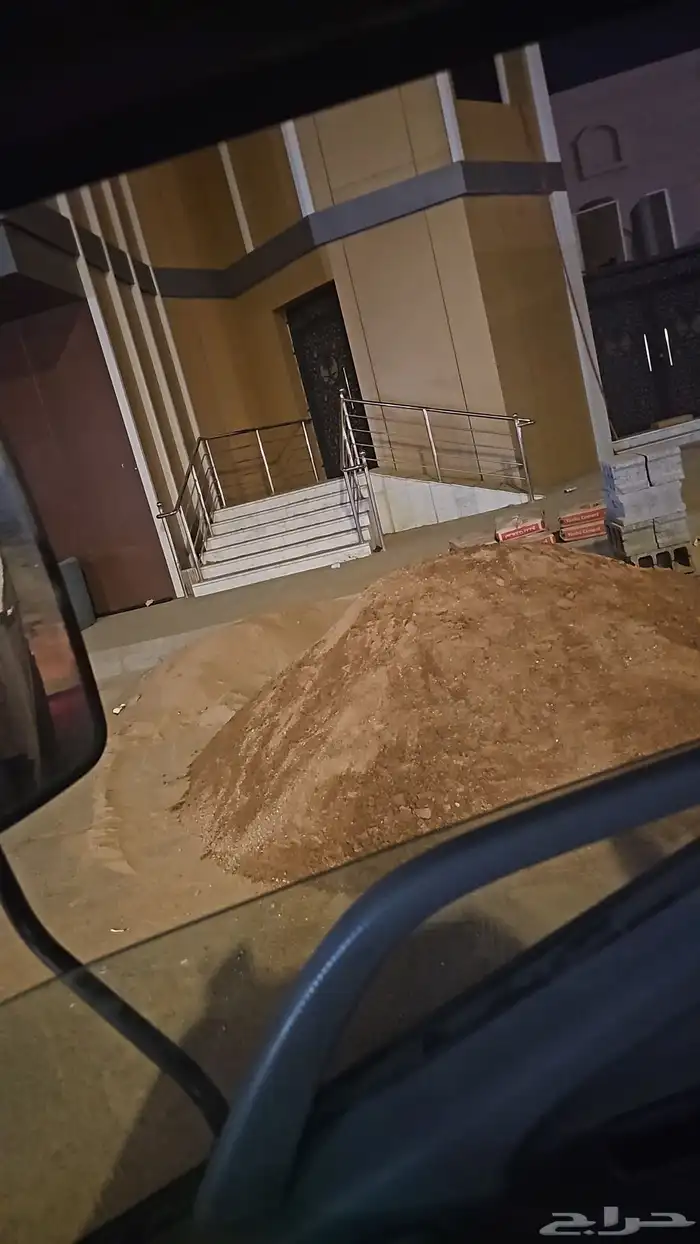 توريد جميع مواد البناء وترحيل مخلافتها 0