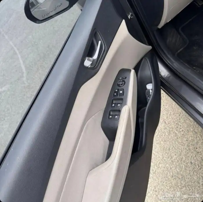 للبيع سيارة اكسنت بحالة ممتازة وكالة مشاءالله 3