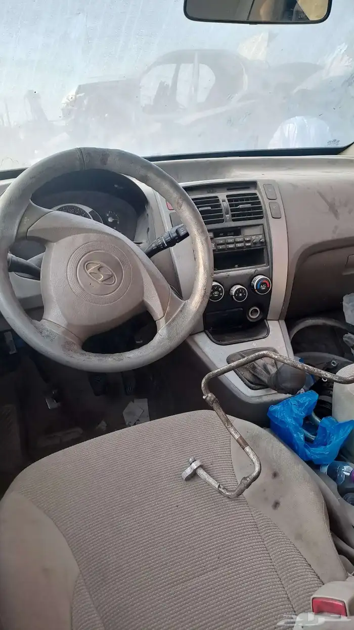 توسان للبيع قطع تشليح 2009 4