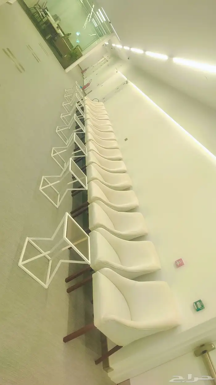 تاجير كنب طاولات كراسي 0