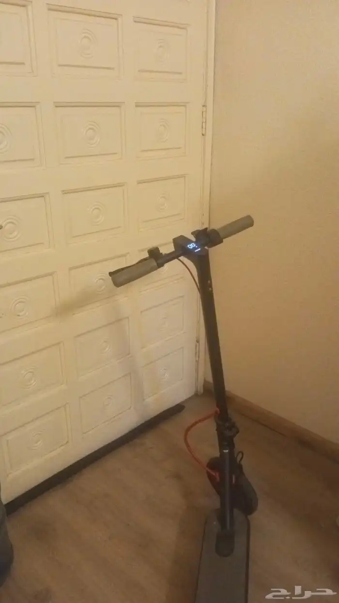 اسكوتر كهربائي 1