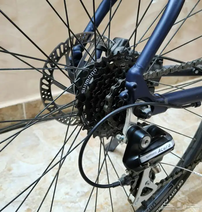 دراجة هوائية cozon rx400 الفرنسية 8 سرعات مع جميع ملحقاتها 3