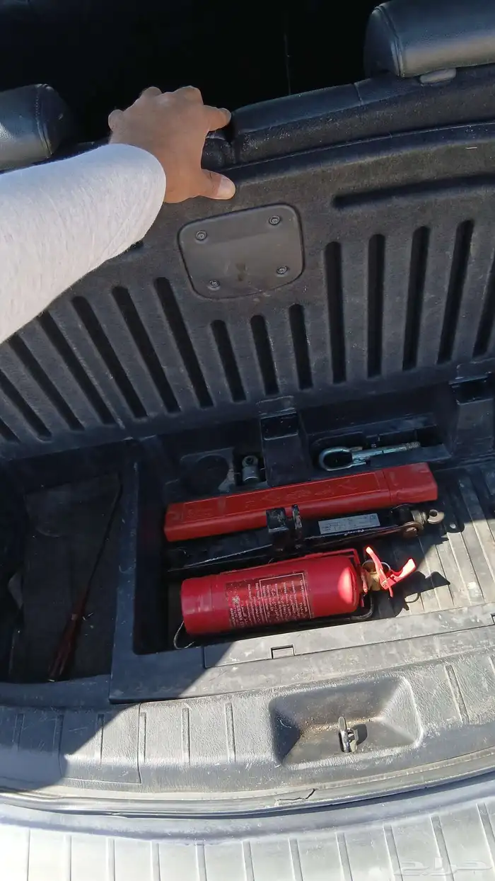 مازدا cx9 موديل 2008 23