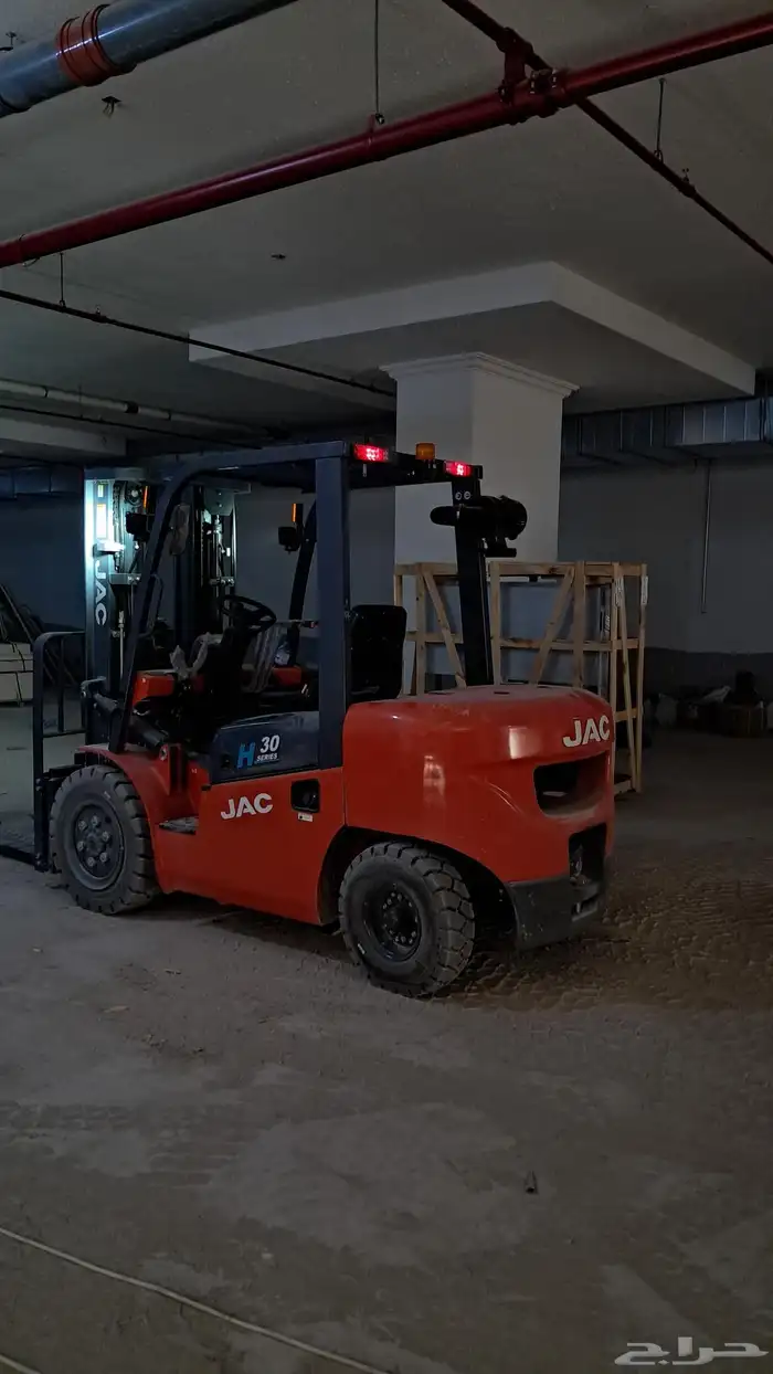 فور كلفت للايجار متوفر 0