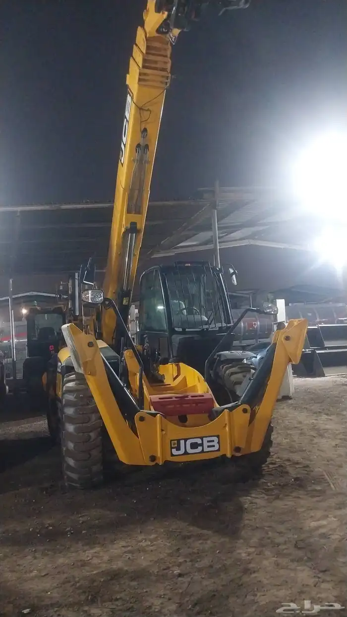 ابو فارس لجميع المعدات الثقيله للايجار يومي شهري سنوي 2