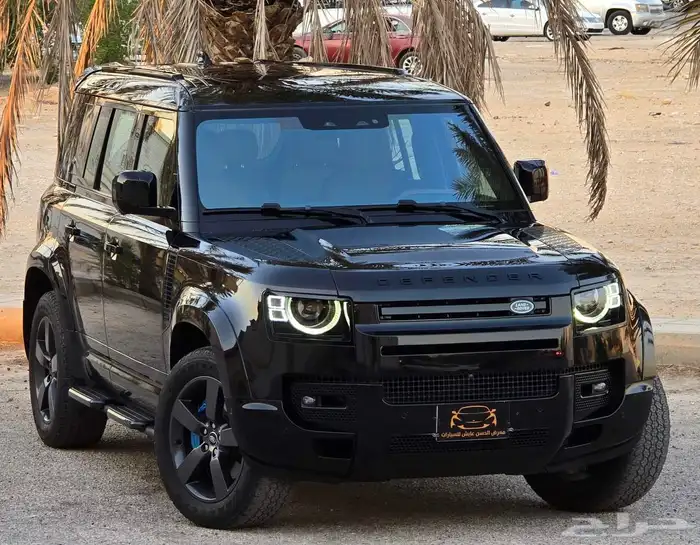 ديفندر P400 2022 V6 4