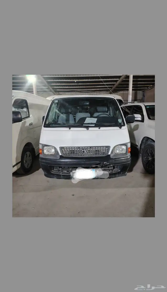 تويوتا فان بضاعه 2004 بنزين 0