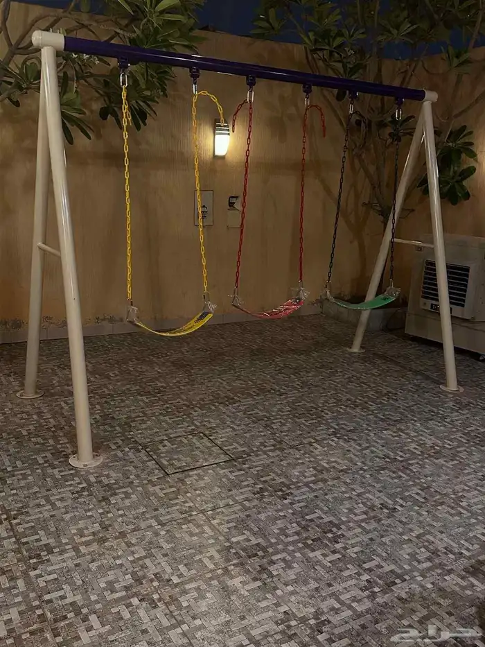 مجموعات زحاليق ومراجيح متنوعة منفصلة ومتصلة جديدة بالكرتون 14