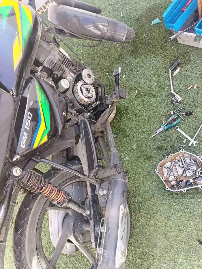 ميكانيكي دبابات 0