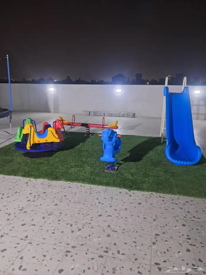 مجموعات زحاليق ومراجيح متنوعة منفصلة ومتصلة جديدة بالكرتون 32