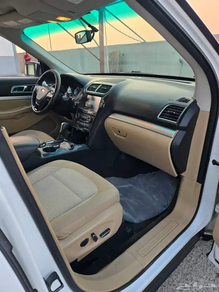 اكسبلور مديل 2016 1