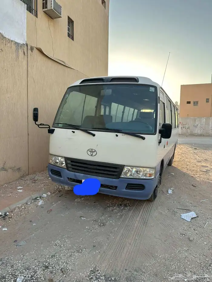 باص تايوتا موديل  2012 ماشي فقط 58الف 1