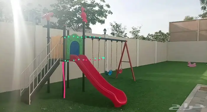 مجموعات زحاليق ومراجيح متنوعة منفصلة ومتصلة جديدة بالكرتون 10