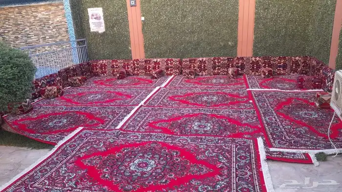 محل تاجير طاولات وكراسي يوجد لدينا دفايات اذا الملك في كراسي 13