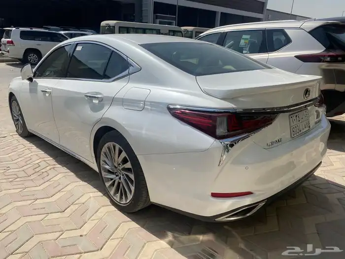 لكزس ES350 CC نص فل الساير 2024 4