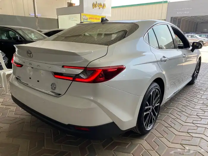 تويوتا كامري جراندي فل كامل الساير 2025 16