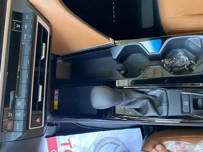 تويوتا كامري جراندي فل كامل الساير 2025 31