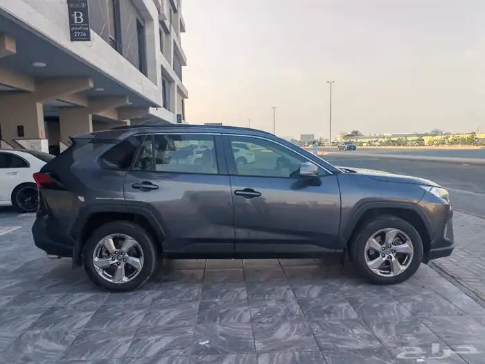 تويوتا راف فور موديل 2020 فل كامل وكالة 1