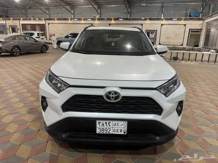 راف 2024 بنزين فل كامل سعودي مكينه 2.0 بحالة الوكالة 2