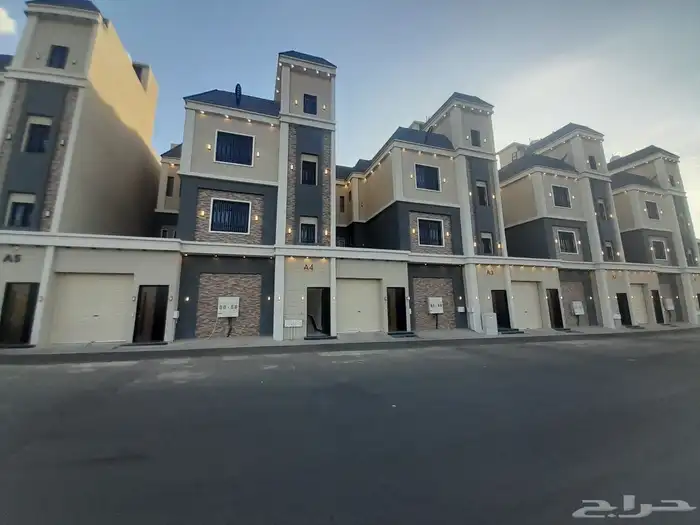 للبيع شقه دور ثاني مع سطح مستقل بحي درة الموسى ب550الف 0