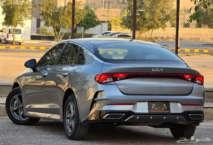 كيا K5 2022 إستاندر 2.5 8