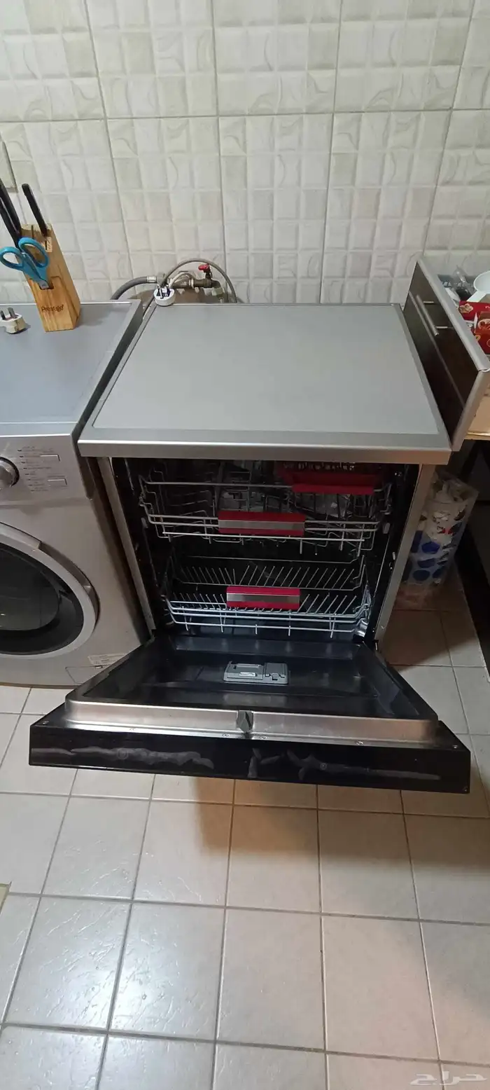 Toshiba Dishwasher DW14-2ME (SS) Excellent Condition 3