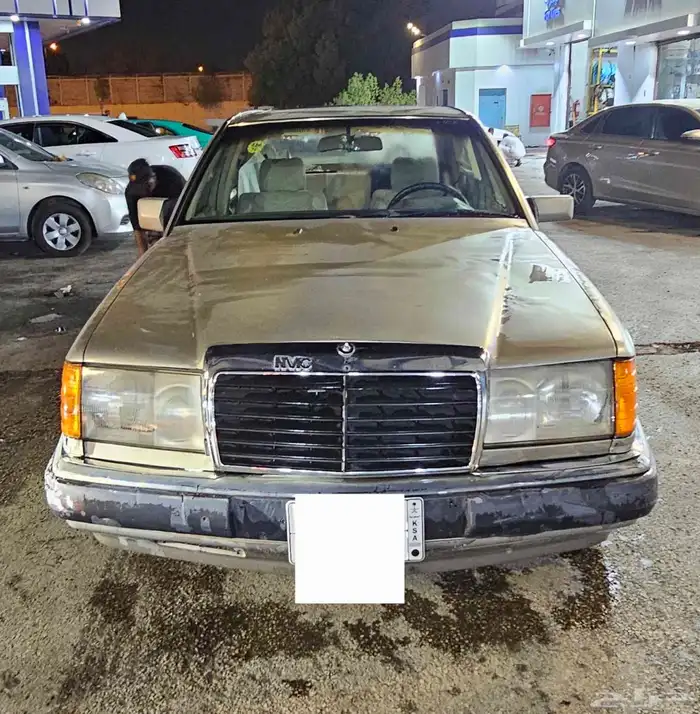 للبيع مرسيدس بنز 300 مديل 1991 قير اتوماتيك 0