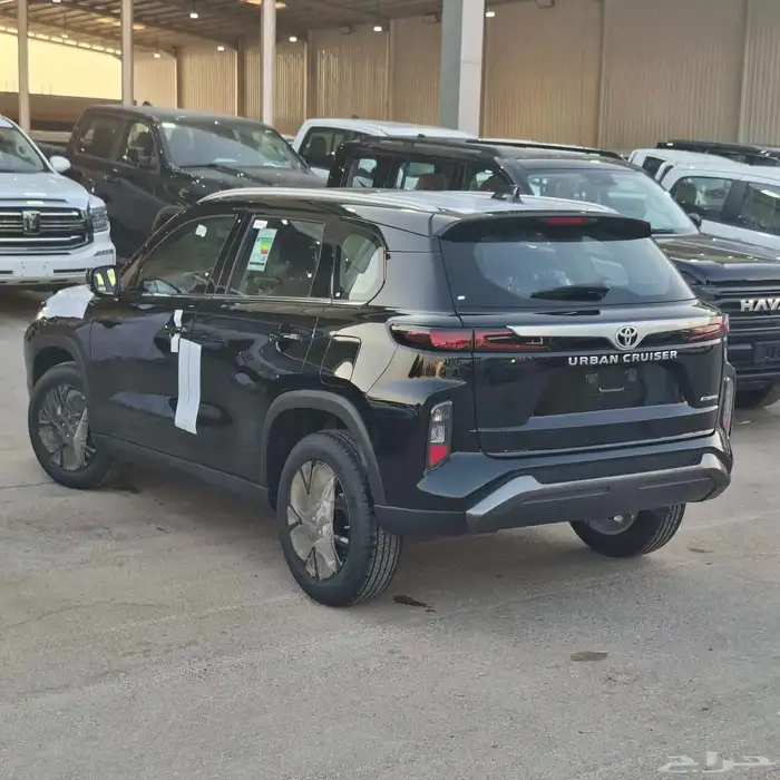 تويوتا اوربان كروزر 2026 فل كامل السعر 82500شامل الضريبه 9
