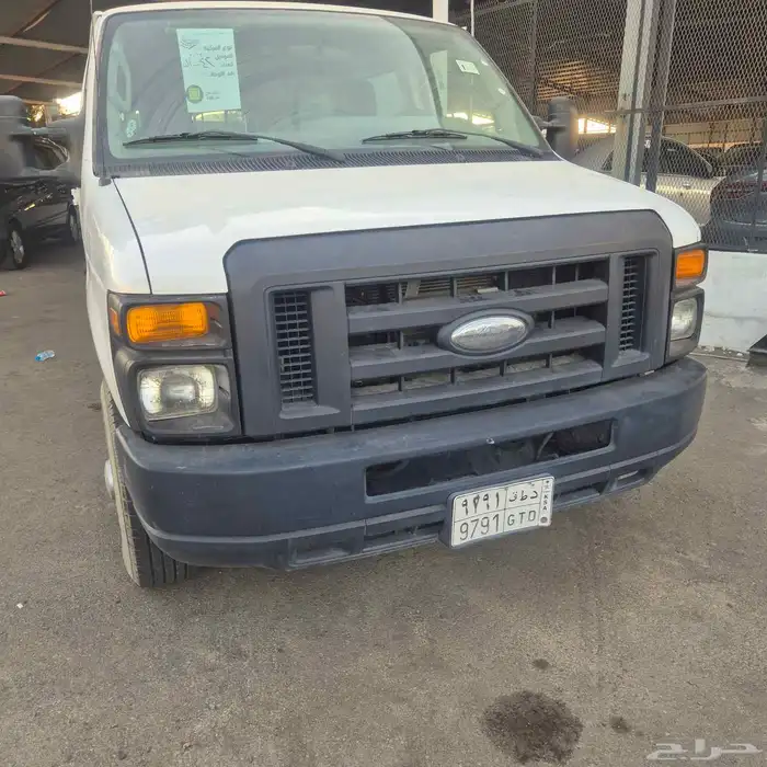 فان فورد 2013 مخزن 0