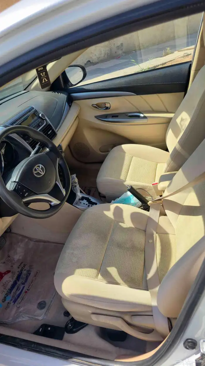 تويوتا يارس 2016 فل كامل 15