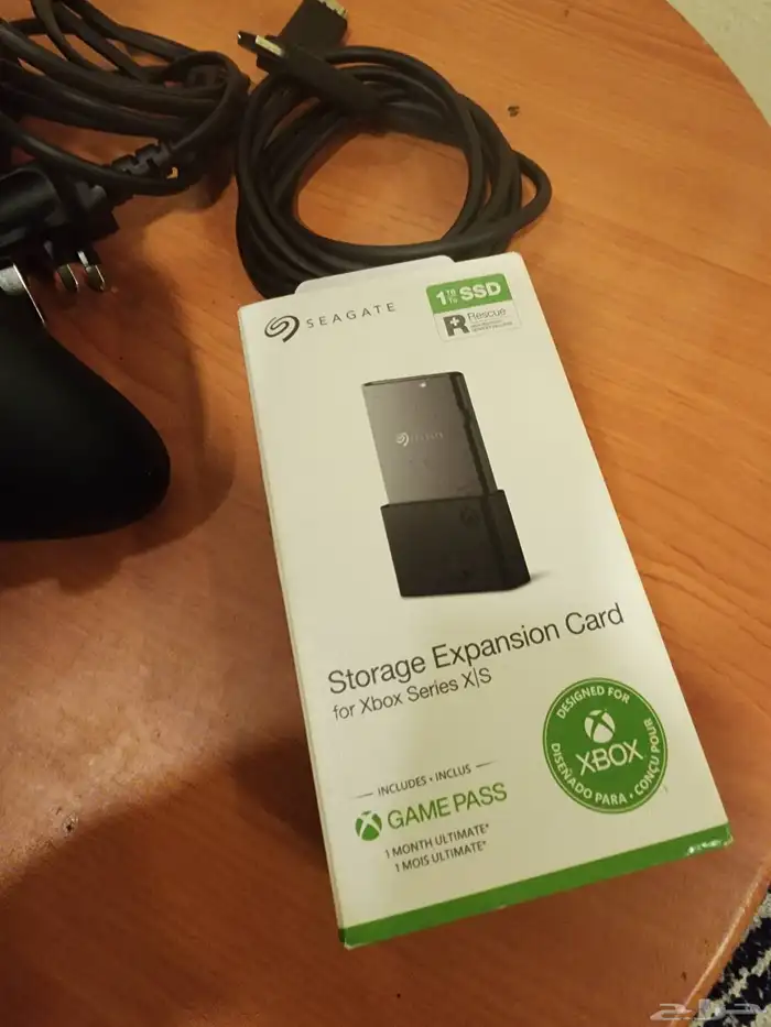 إكس بوكس سيريس X جديد مع يدين 6