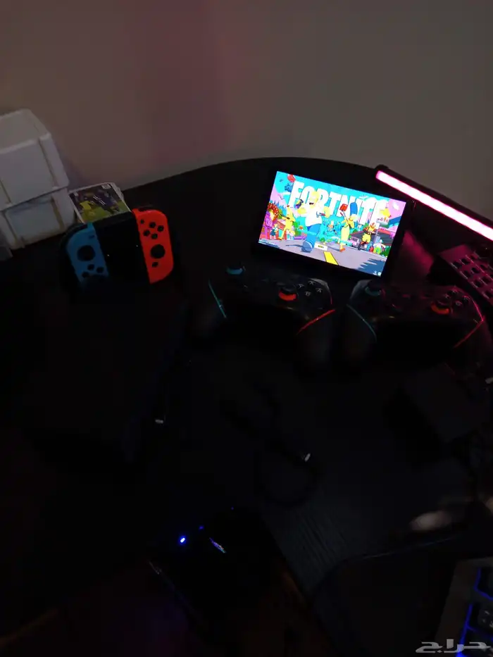 جهاز نينتندو سويتش أولد مع يدين و مساحه زياده256 قيقا 0