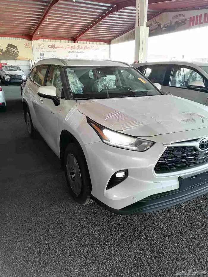 تويوتا هايلاندر GLE هايبرد 2500 سي سي موديل 2025 1