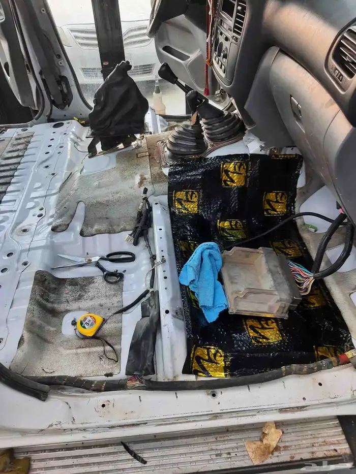 عازل صوت و حرارة للسيارات 2