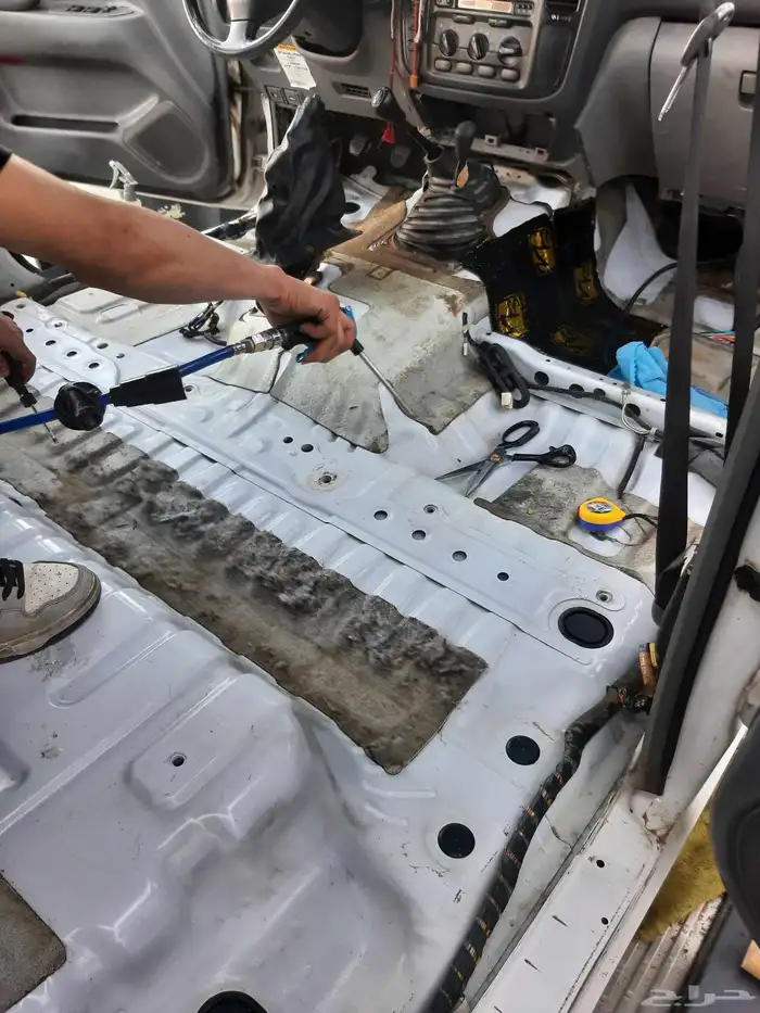 عازل صوت و حرارة للسيارات 1