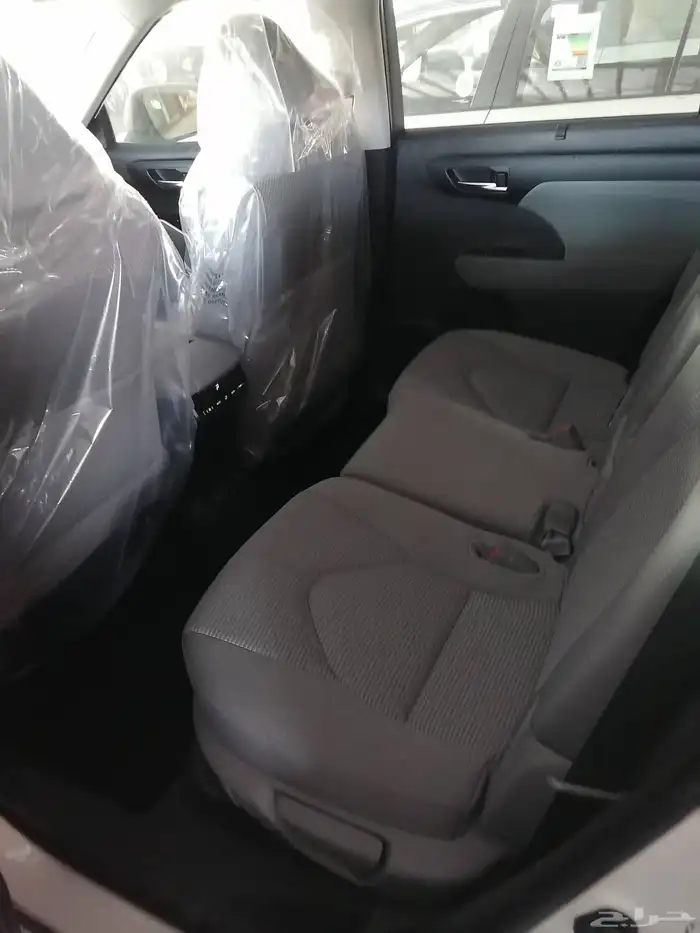 تويوتا هايلاندر GLE هايبرد 2500 سي سي موديل 2025 8