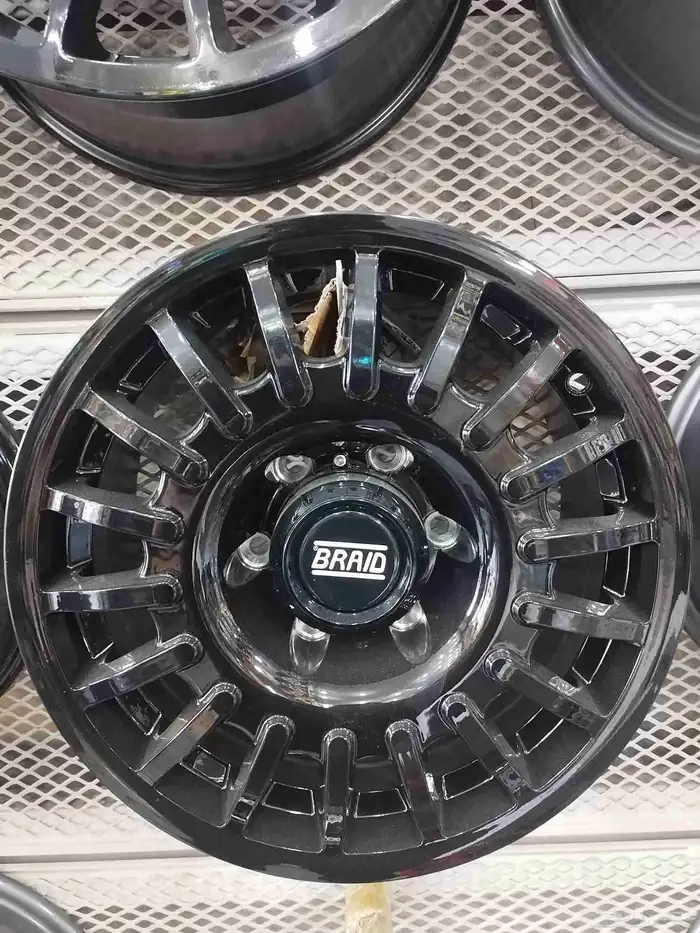 يتوفر جنوط بجميع انواعها ميثود فيول كي ام سي برايد 18