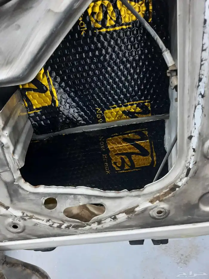 عازل صوت و حرارة للسيارات 9