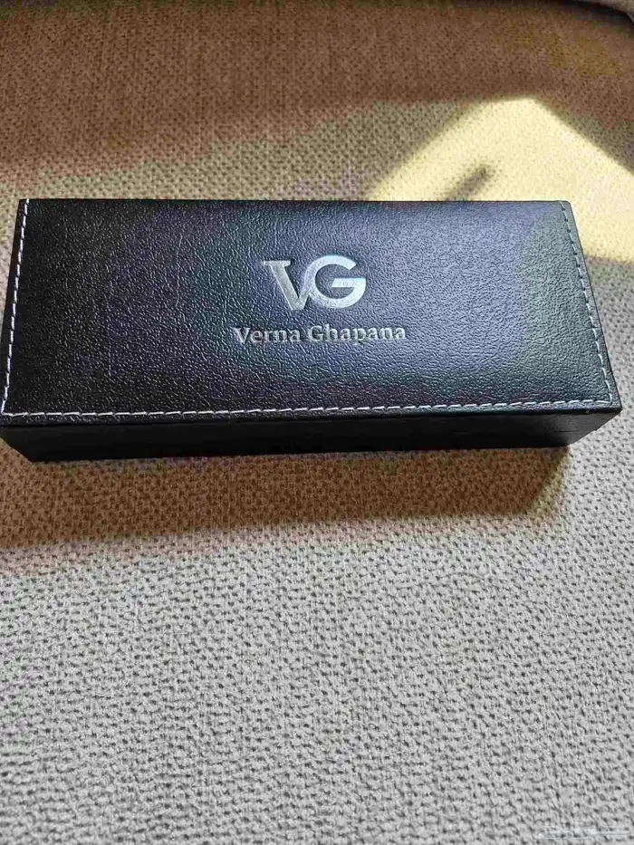 ساعة دانيل كلاين 5