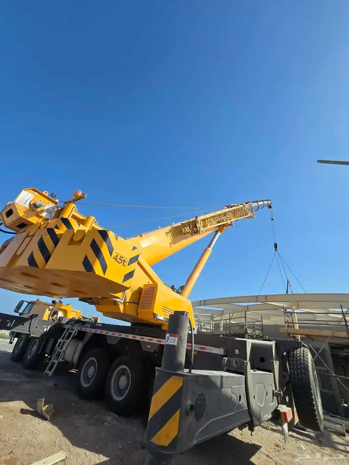 كرين 130 طن للايجار الشهري 3