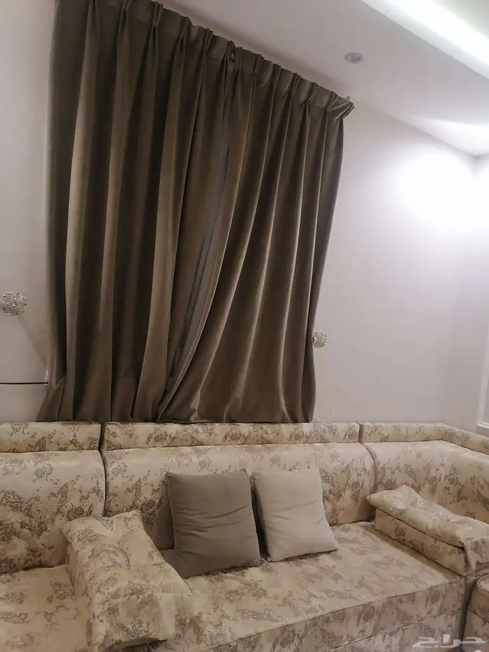 كنب و ستاره و طاولات مستعمله للبيع قابل للسوم 0